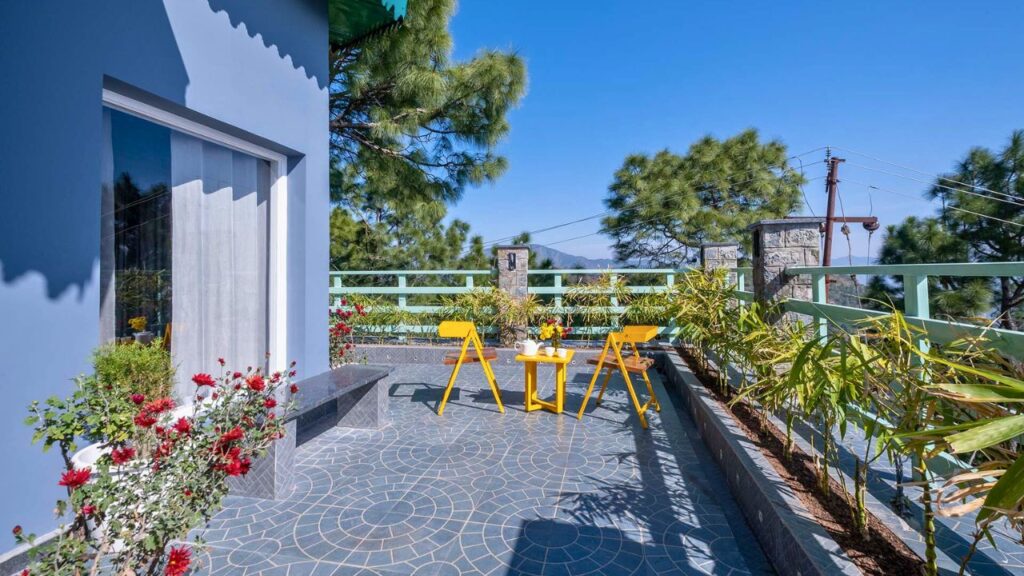 Best Luxury Villa in Kasauli | Beautiful Private Villa in Uttarakhand